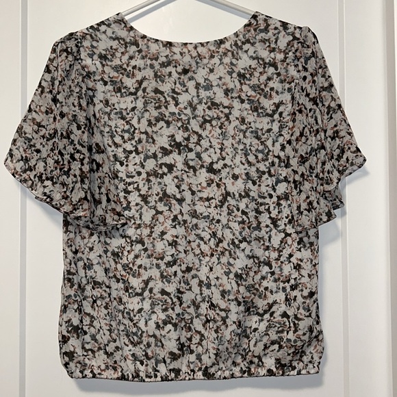 Express Blouse - Picture 3 of 3